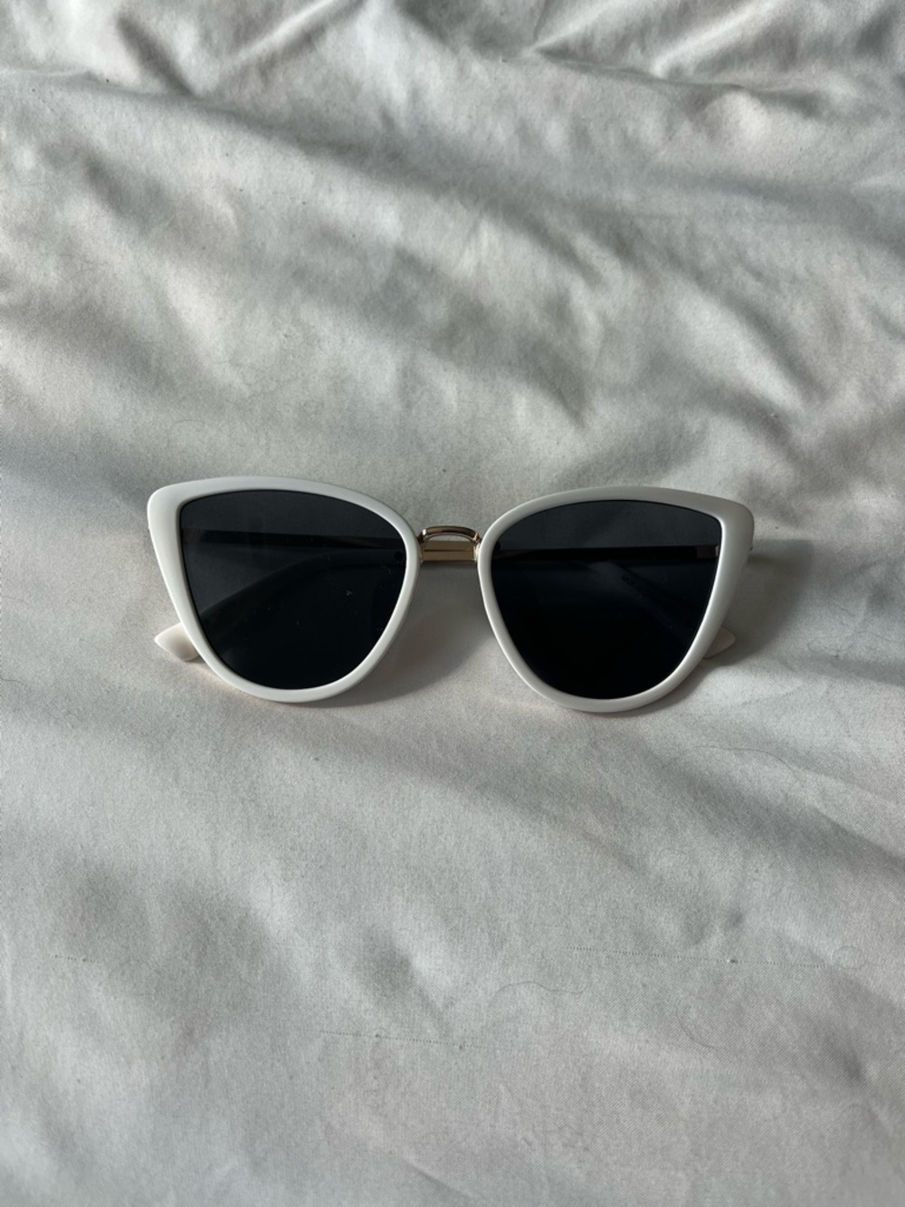 Francesca’s White + Gold Frame Cateye Sunglasses
